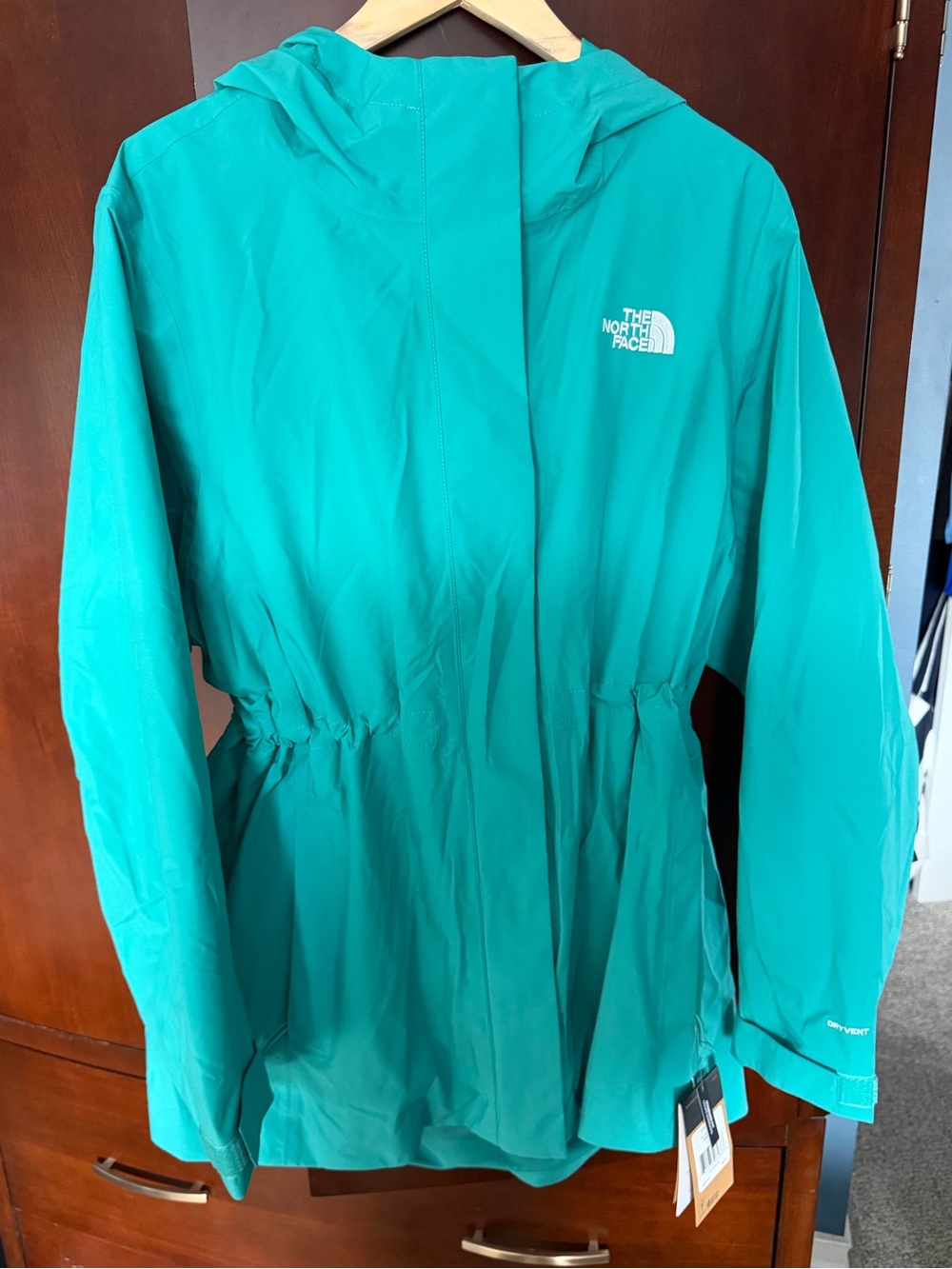 THE NORTH FACE Women's Plus Size City Breeze Rain Jacket SIZE 1X
